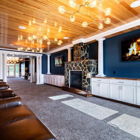Stone Park Ellsworth-Bar Harborアパートホテル エクステリア 写真